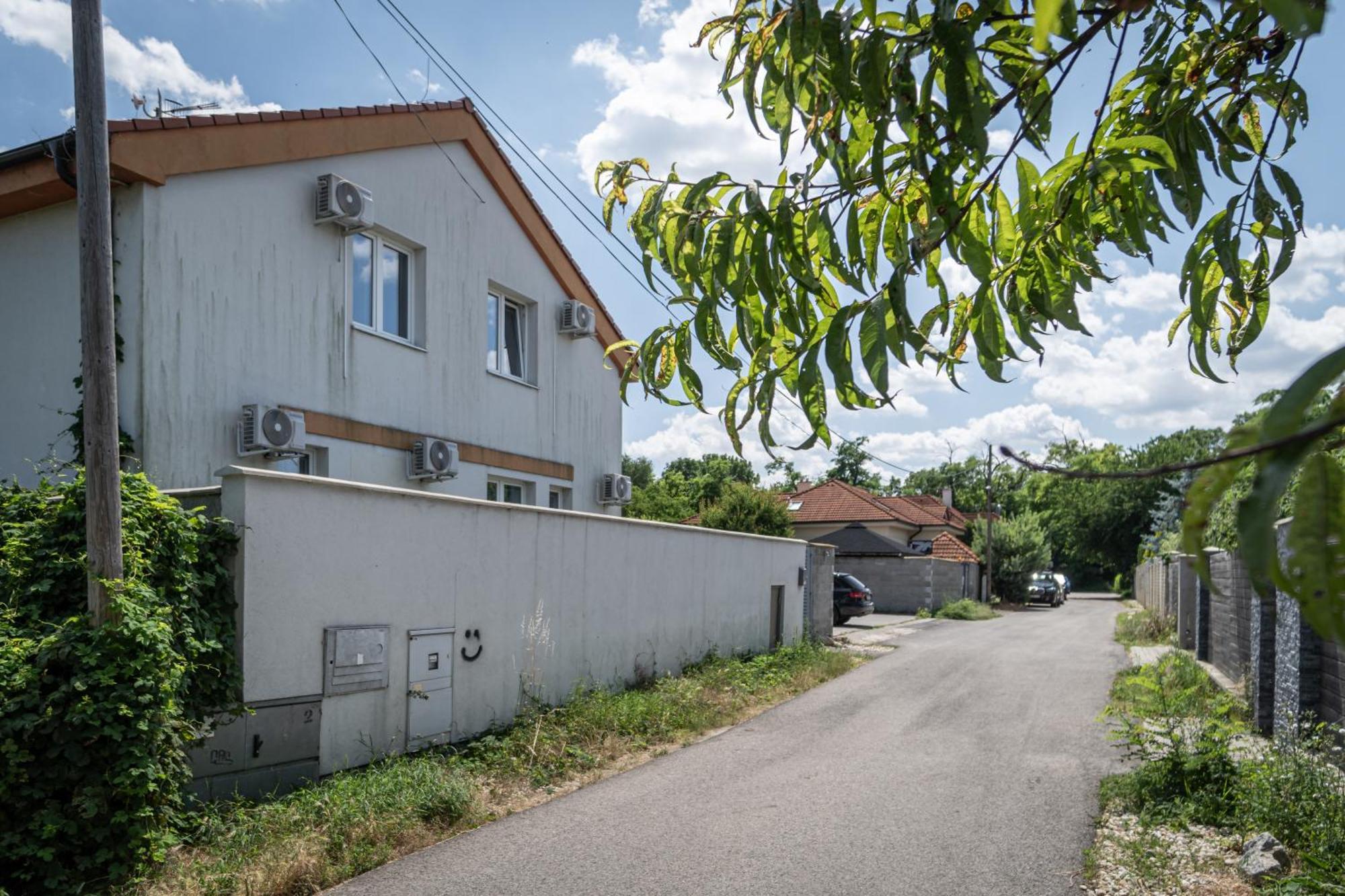 Apartments By Pyramid - Michal Bratislava Eksteriør billede